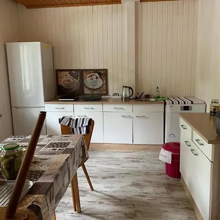 Monteurzimmer Ahnetal Z3 Проживание в семье *